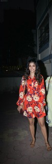 Pooja Hegde feet photo thumbnail