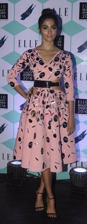 Pooja Hegde feet photo thumbnail