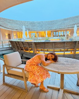 Pooja Hegde feet photo thumbnail