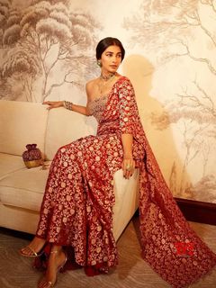 Pooja Hegde feet photo 1