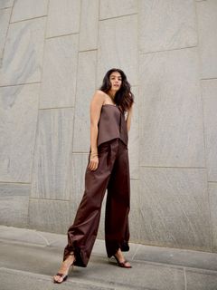 Pooja Hegde feet photo 2