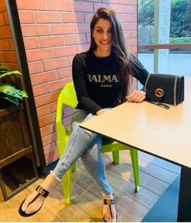 Pooja Janrao feet photo 9