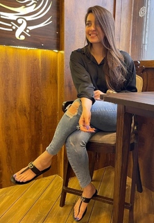 Pooja Janrao feet photo 8