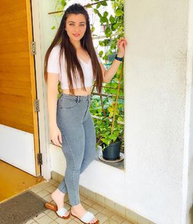Pooja Janrao feet photo 15