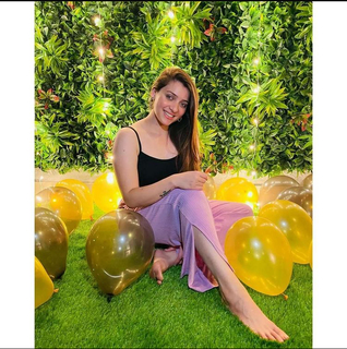 Pooja Janrao feet photo 6