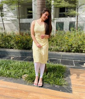 Pooja Janrao feet photo 14