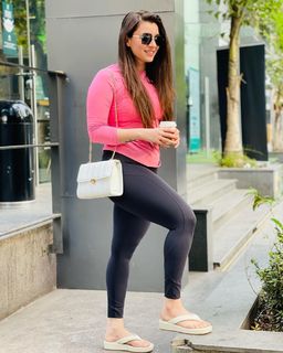Pooja Janrao feet photo 20