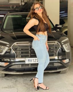 Pooja Janrao feet photo 15