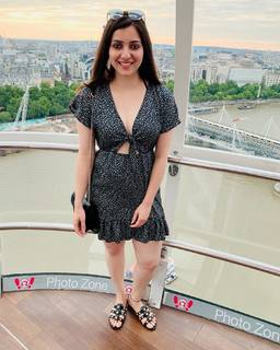 Pooja Janrao feet photo 1