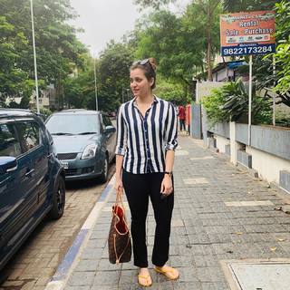 Pooja Janrao feet photo 9