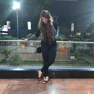 Pooja Janrao feet photo 14