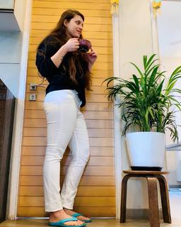 Pooja Janrao feet photo 10