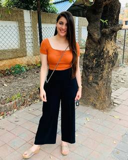 Pooja Janrao feet photo 3