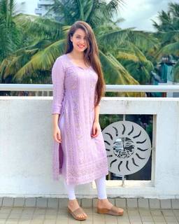 Pooja Janrao feet photo 11