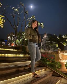 Pooja Janrao feet photo 3