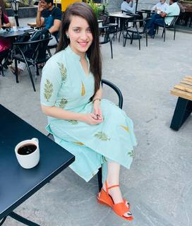 Pooja Janrao feet photo 16