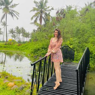 Pooja Janrao feet photo 10