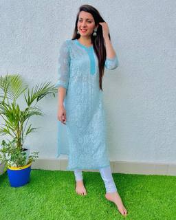 Pooja Janrao feet photo 11