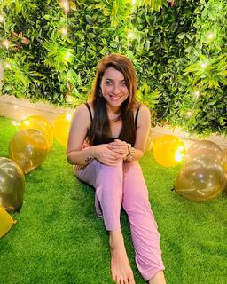 Pooja Janrao feet photo 1