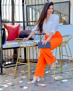 Pooja Janrao feet photo 8