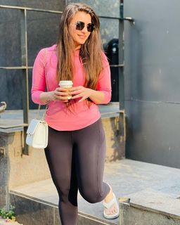 Pooja Janrao feet photo 5