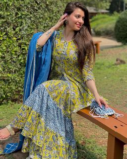 Pooja Janrao feet photo 18