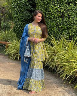 Pooja Janrao feet photo 17