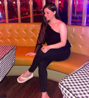 Pooja Janrao feet photo 19