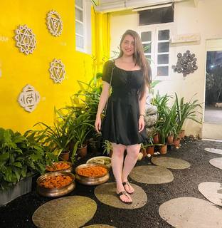 Pooja Janrao feet photo 11