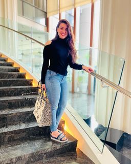 Pooja Janrao feet photo 17