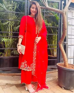 Pooja Janrao feet photo 5