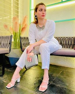 Pooja Janrao feet photo 6