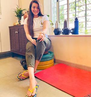 Pooja Janrao feet photo 19