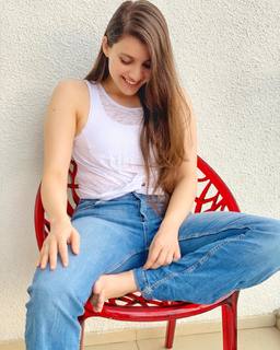Pooja Janrao feet photo 7