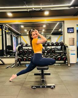 Pooja Janrao feet photo 13