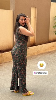 Pooja Janrao feet photo 10
