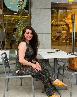 Pooja Janrao feet photo 6
