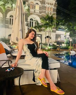 Pooja Janrao feet photo 11
