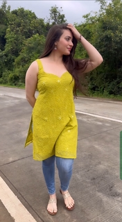 Pooja Janrao feet photo 17