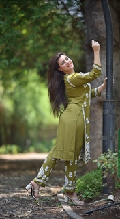 Pooja Janrao feet photo 17