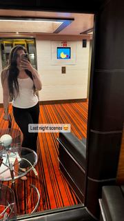 Pooja Janrao feet photo 10