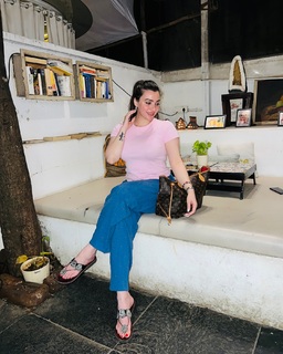 Pooja Janrao feet photo 20