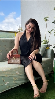 Pooja Janrao feet photo 3