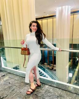 Pooja Janrao feet photo 15