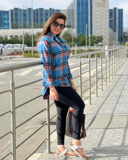 Pooja Janrao feet photo 9