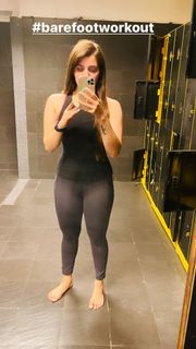 Pooja Janrao feet photo 17