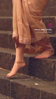 Pooja Janrao feet photo 16