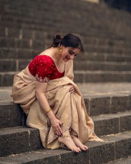Pooja Janrao feet photo 13