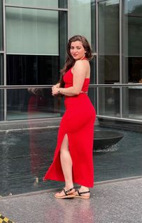 Pooja Janrao feet photo 9