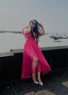 Pooja Janrao feet photo 11